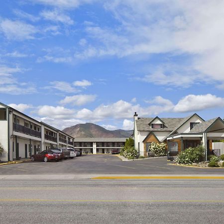 Travelodge By Wyndham Wenatchee Buitenkant foto