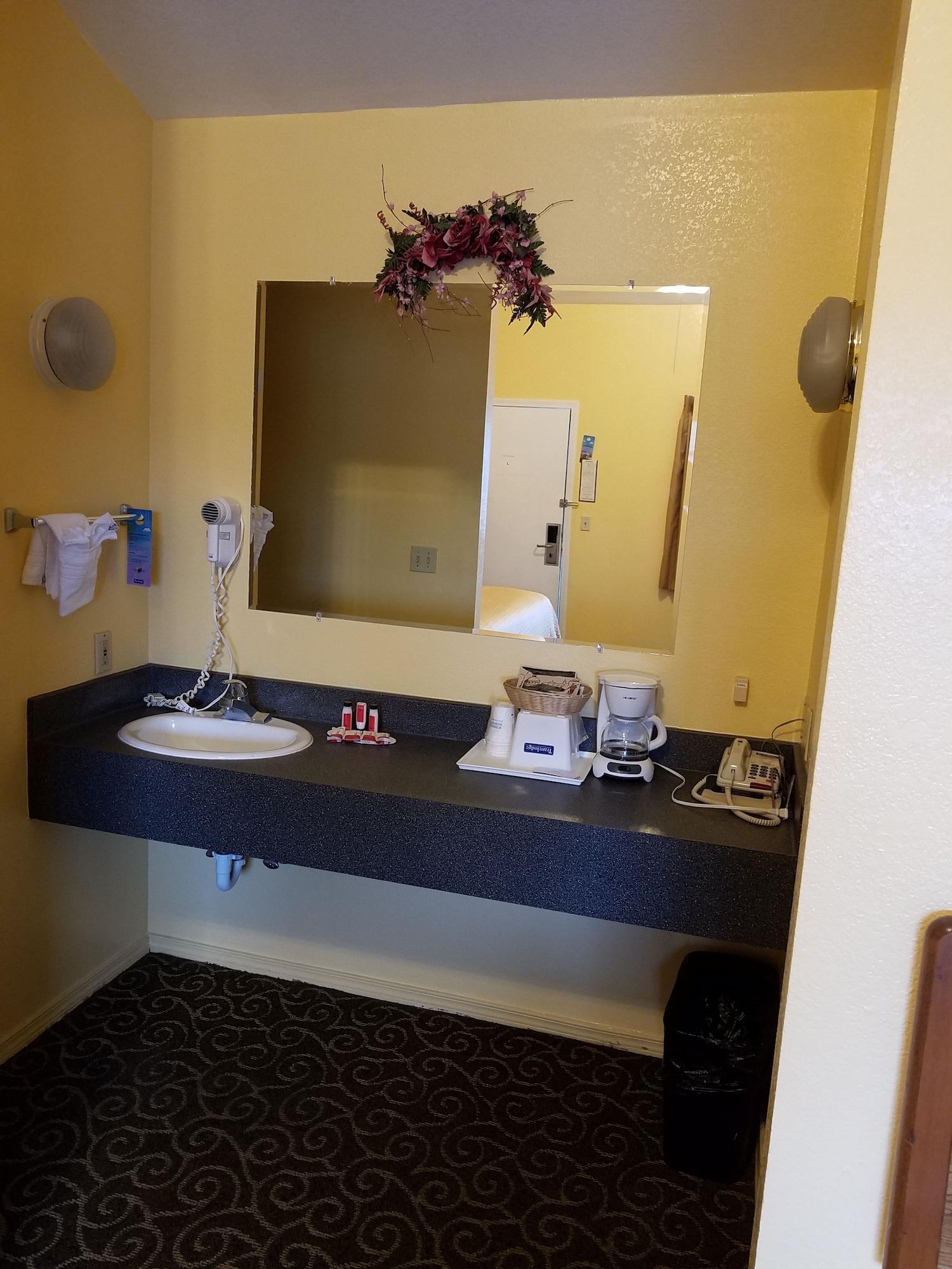 Travelodge By Wyndham Wenatchee Buitenkant foto